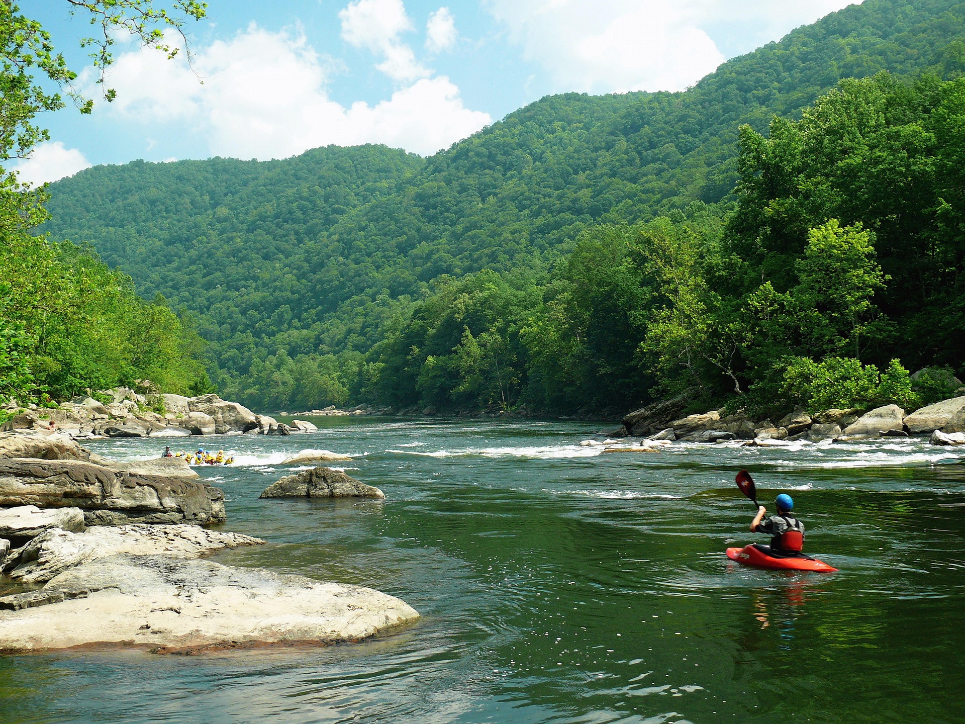 kayak rivière queyras activité eau nature hébergement queyras eaux vives